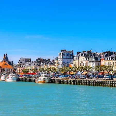 Apartment Le Quai West Yourhosthelper Deauville