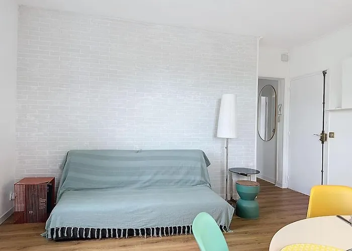 Le Quai West Yourhosthelper Apartment *