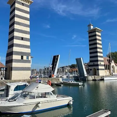 Lejlighed Le Quai West Yourhosthelper